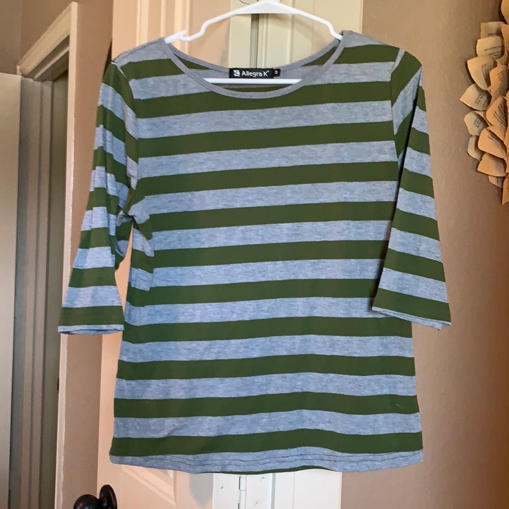 3/4 sleeve top